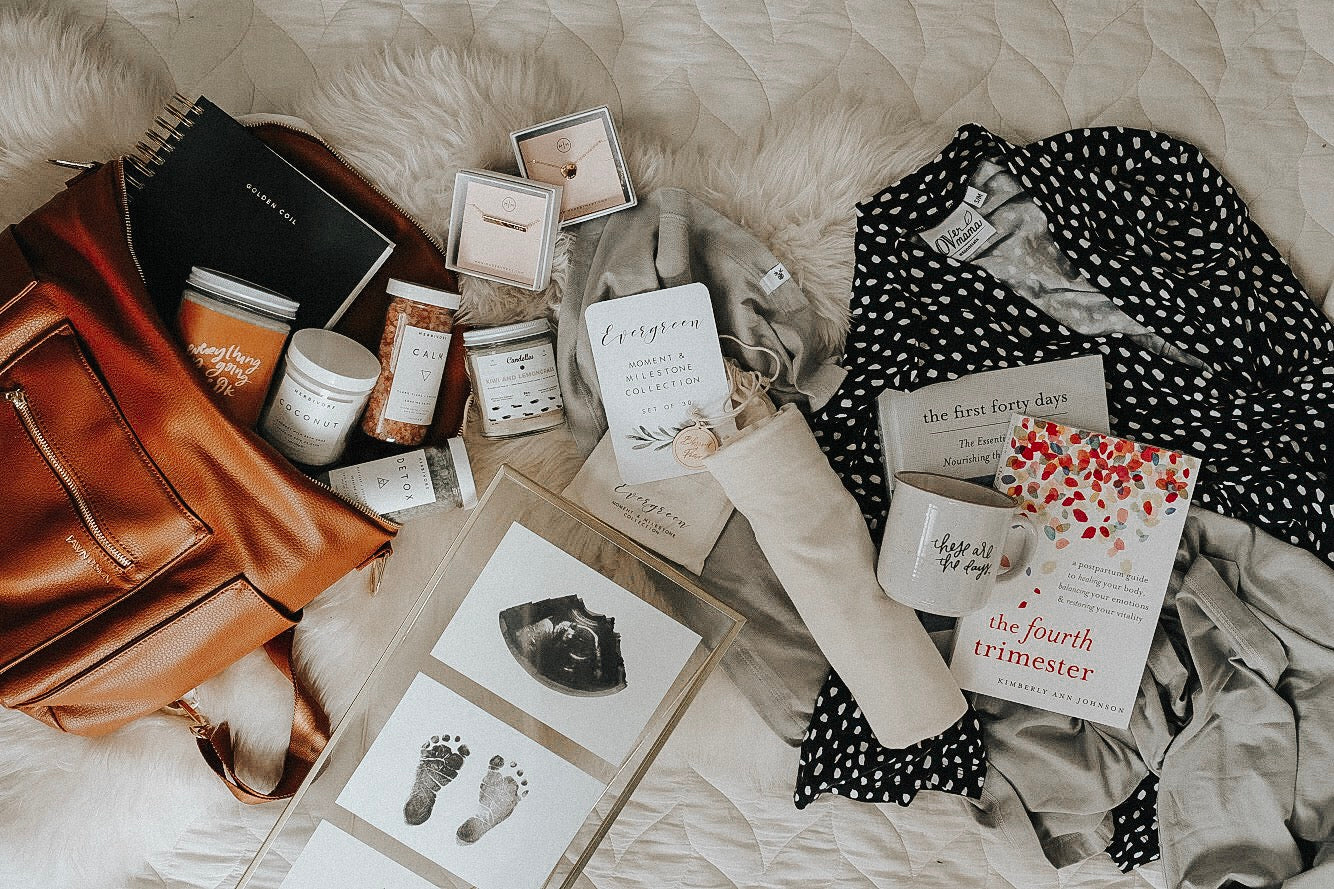 12+ Unique Mother's Day Gifts Guide